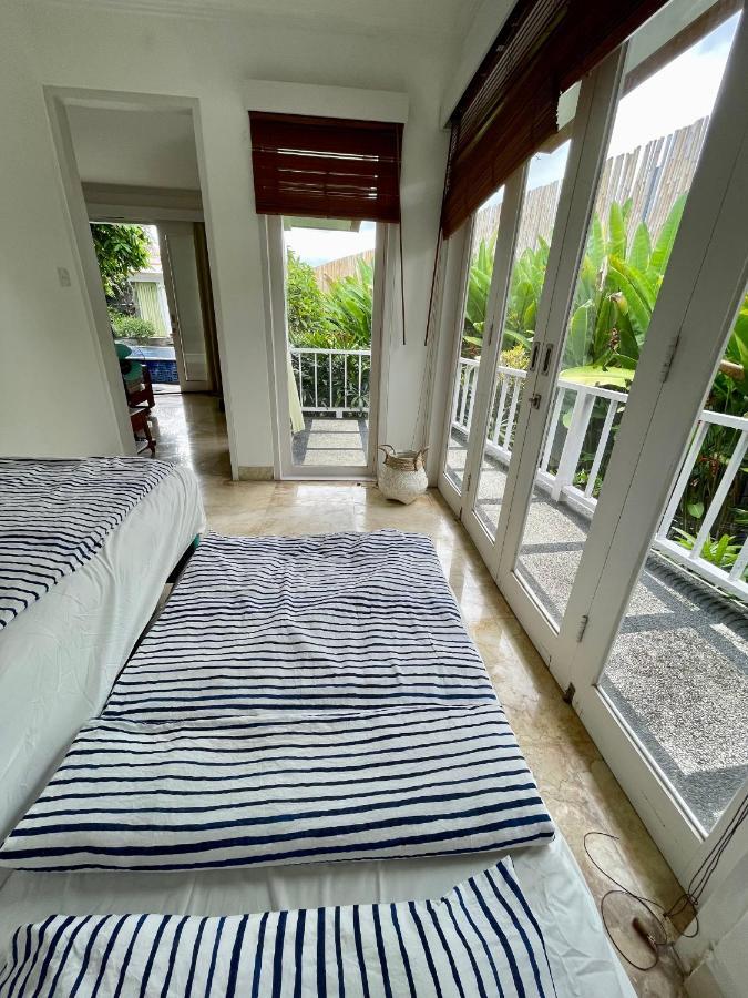 Private Suite In A Kids Friendly Big Shared Villa In Canggu Екстериор снимка