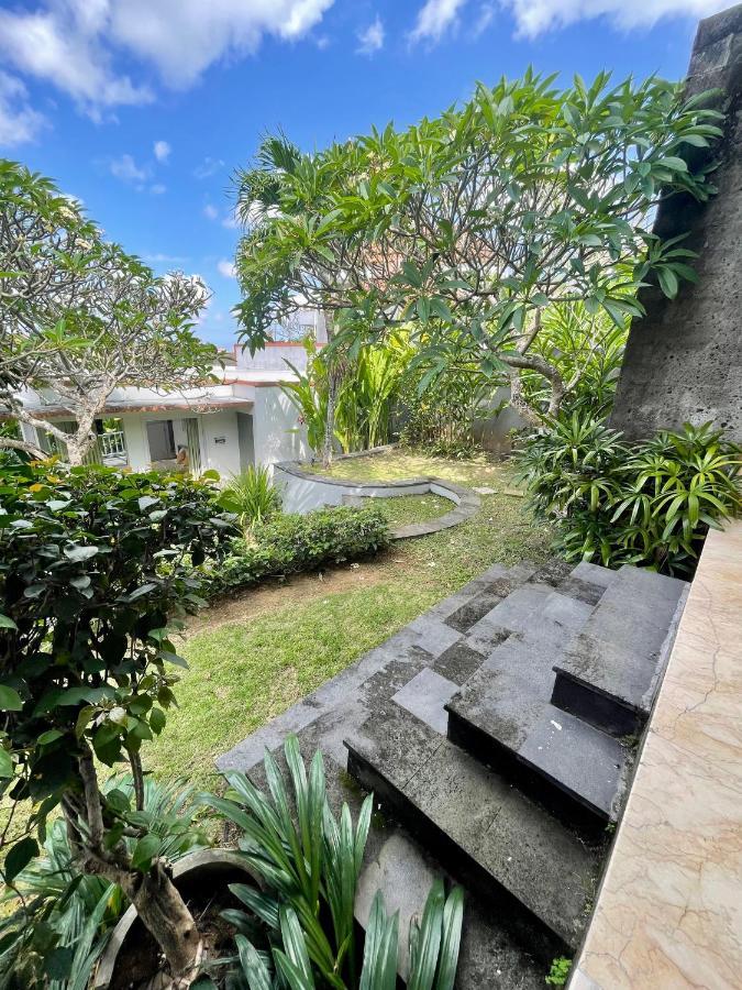Private Suite In A Kids Friendly Big Shared Villa In Canggu Екстериор снимка
