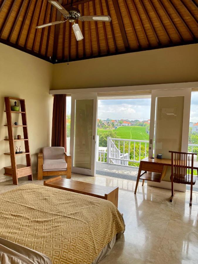 Private Suite In A Kids Friendly Big Shared Villa In Canggu Екстериор снимка