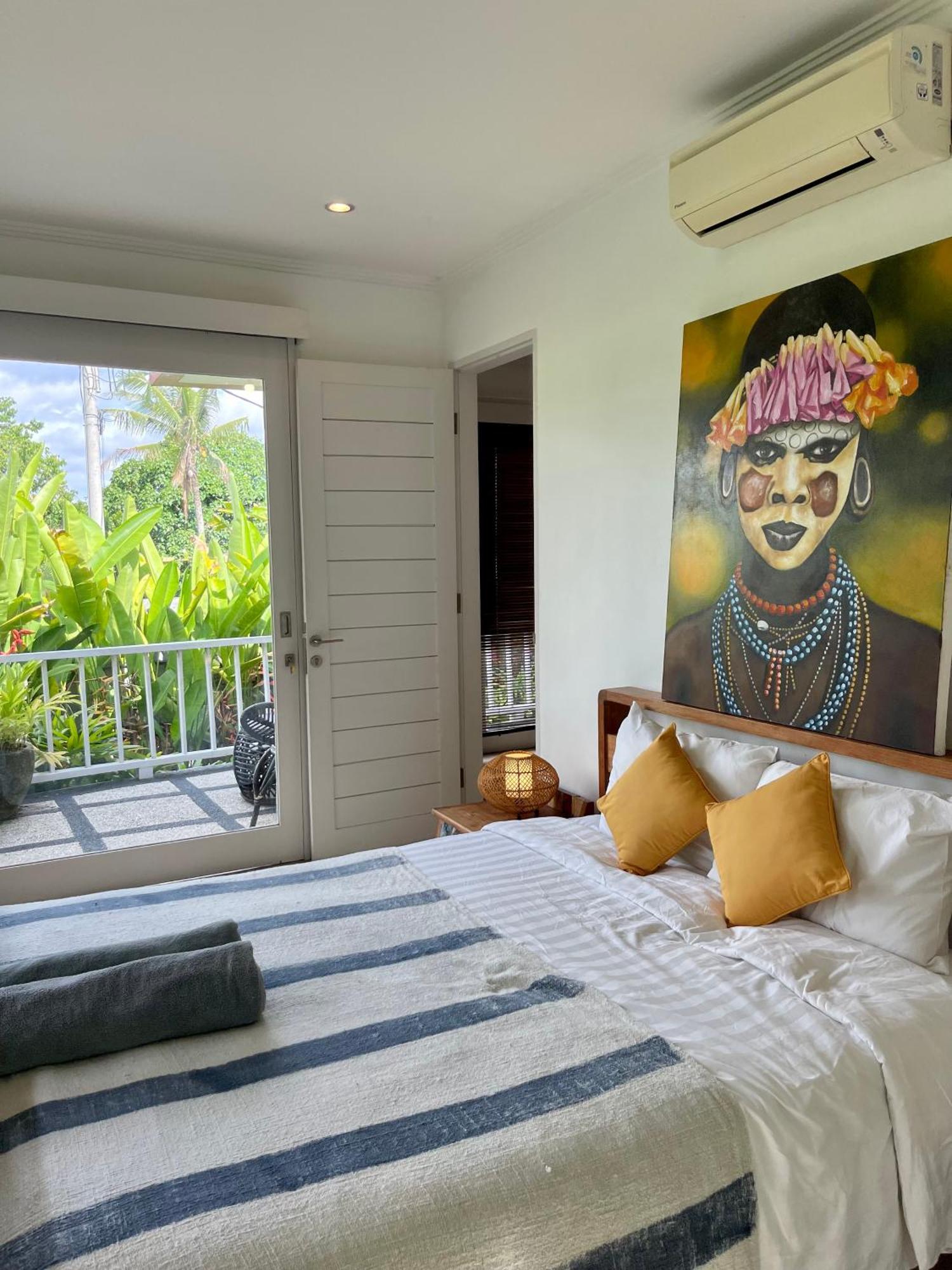 Private Suite In A Kids Friendly Big Shared Villa In Canggu Екстериор снимка